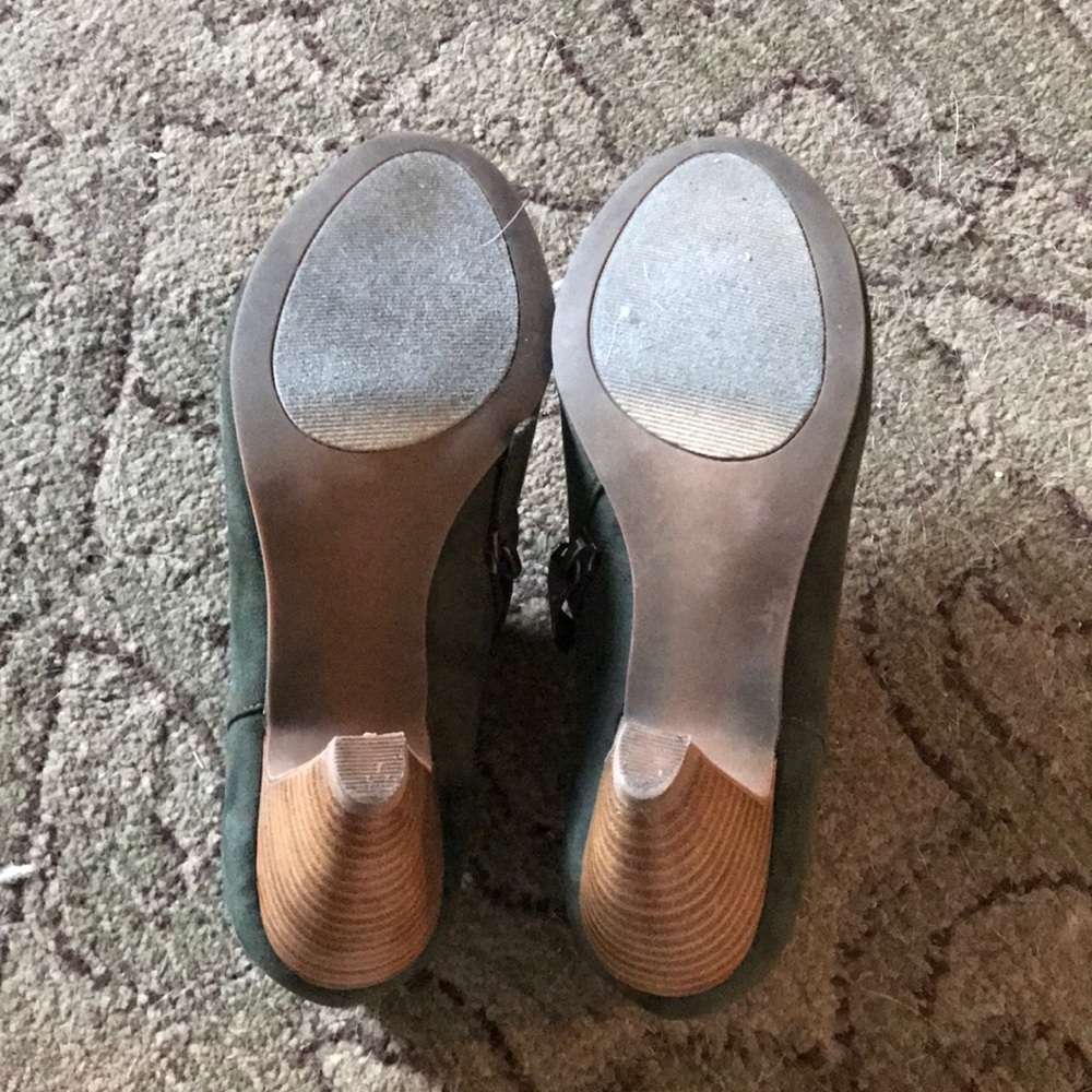 Booties - Picture 3 of 4